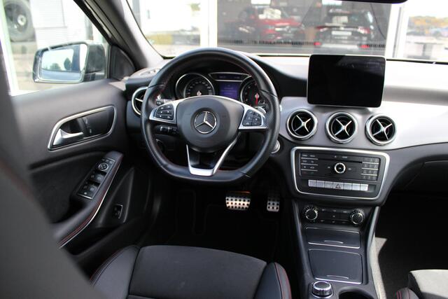 Mercedes-Benz GLA-KLASSE 200 Premium Plus | AMG | Camera | Cruise