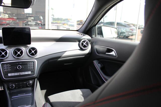 Mercedes-Benz GLA-KLASSE 200 Premium Plus | AMG | Camera | Cruise