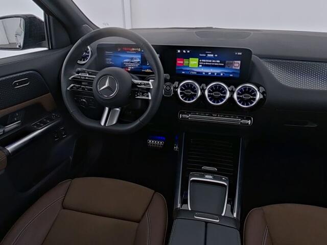 Mercedes-Benz GLA-KLASSE 250 e AMG Face Lift Plug-In Hybride | AMG Line Premium | Night Pakket | Panorama Schuf-Kanteldak | Stuur en Stoelverwarming | Inclusief 24 maanden MB Certified garantie voor Europa.