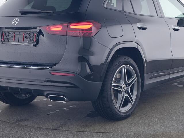 Mercedes-Benz GLA-KLASSE 250 e AMG Face Lift Plug-In Hybride | AMG Line Premium | Night Pakket | Panorama Schuf-Kanteldak | Stuur en Stoelverwarming | Inclusief 24 maanden MB Certified garantie voor Europa.