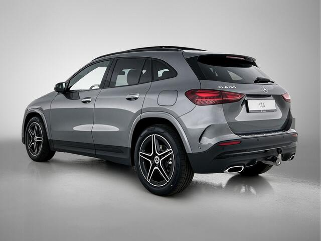 Mercedes-Benz GLA-KLASSE 180 Business Solution AMG | Nightpakket | Trekhaak | Parkeerpakket met achteruitrijcamera | EASY PACK achterklep | Dodehoekassistent | Stoelverwarming voor | KEYLESS GO | Extra USB-poorten |
