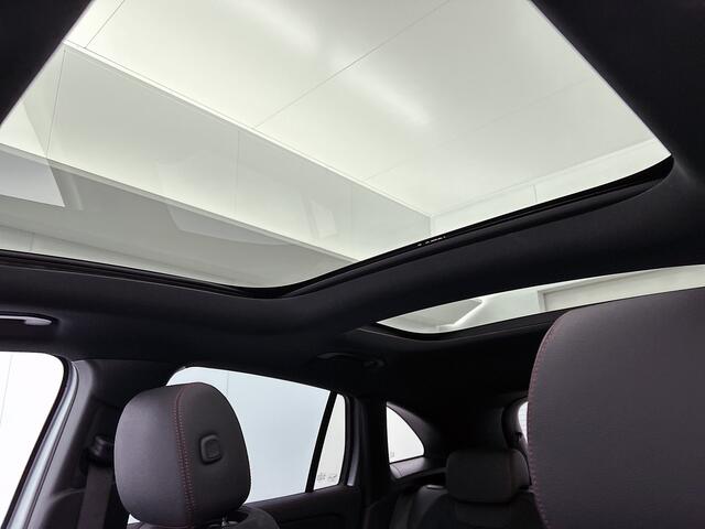 Mercedes-Benz GLA-KLASSE 250 e Business Solution AMG | Nightpakket | Premium Plus pakket | Parkeerpakket met 360°-camera | KEYLESS GO | Head-up display | Dodehoekassistent | Stoelverwarming voor | EASY PACK achterklep |