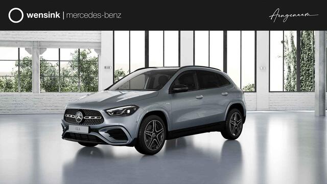 Mercedes-Benz GLA-KLASSE 250e Business Solution AMG | Nightpakket | Panoramaschuifdak | Achteruitrijcamera | Stoelverwarming |