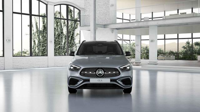Mercedes-Benz GLA-KLASSE 250e Business Solution AMG | Nightpakket | Panoramaschuifdak | Achteruitrijcamera | Stoelverwarming |