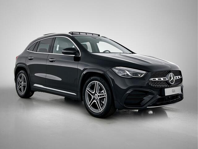 Mercedes-Benz GLA-KLASSE 180 Business Solution AMG | Trekhaak | Parkeerpakket met achteruitrijcamera | EASY PACK achterklep | Spiegelpakket | | Stoelverwarming voor | KEYLESS GO | Extra USB-poorten | MULTIBEAM LED |