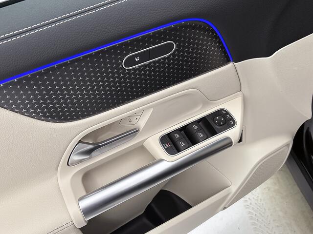 Mercedes-Benz GLA-KLASSE 180 Business Solution Luxury | Trekhaak | Parkeerpakket met achteruitrijcamera | Keyless-Go comfortpakket | GUARD 360 ° Vehicle protection Plus | EASY PACK achterklep | USB-pakket plus |