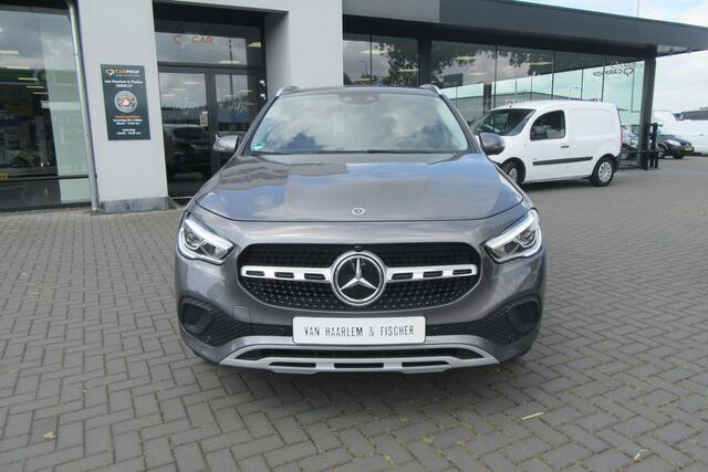 Mercedes-Benz GLA-KLASSE 250e Plugin Hybrid. Leder, Navi, 360 Camera, Trekhaak