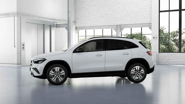 Mercedes-Benz GLA-KLASSE 250 e Luxury Line | Night | Trekhaak | Verwarmd stuurwiel |