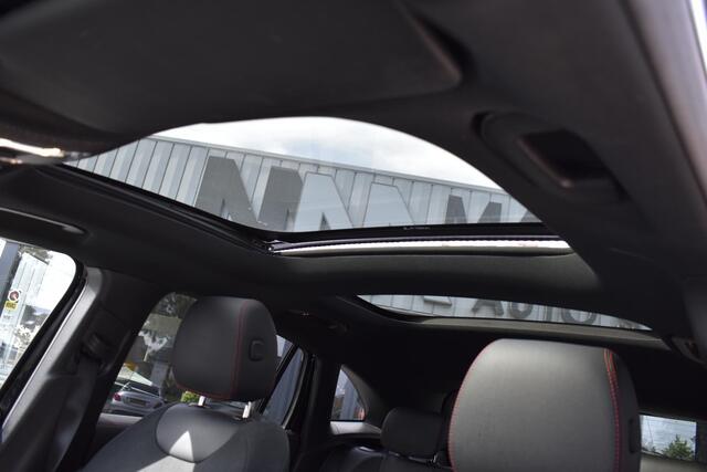 Mercedes-Benz GLA-KLASSE 250 e AMG Line BTW Pano