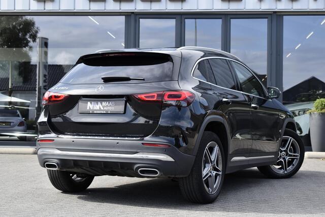 Mercedes-Benz GLA-KLASSE 250 e AMG Line BTW Pano