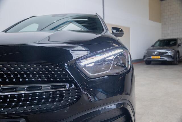 Mercedes-Benz GLA-KLASSE 250 e Business Solution AMG Panorama dak | Trekhaak