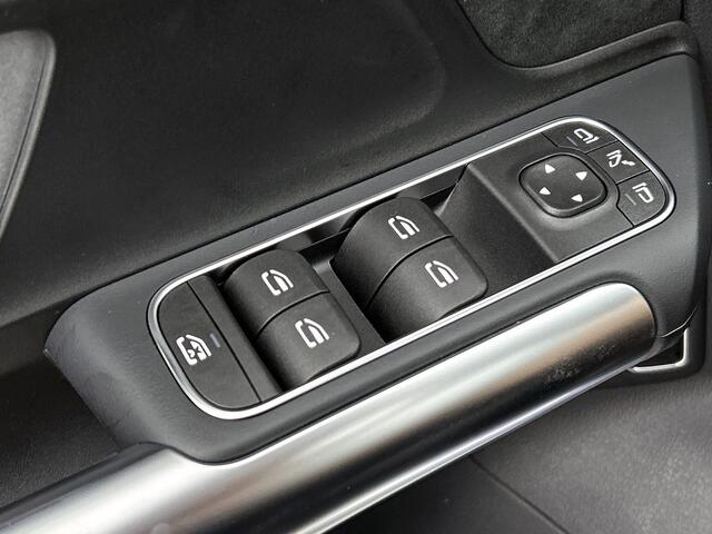 Mercedes-Benz GLA-KLASSE 250 e Business Solution AMG | Nightpakket | Premium Plus pakket | Parkeerpakket met 360°-camera | Head-up display | Dodehoekassistent | KEYLESS GO-comfortpakket | EASY PACK achterklep | Spiegelpakket |