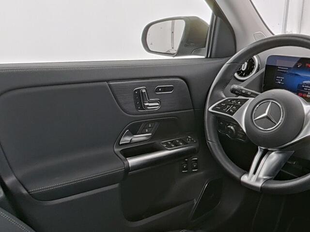 Mercedes-Benz GLA-KLASSE 250 e Face Lift Plug-In Hybride Progressive Line Advanced | Burmester® | Dodehoek Assist | Memory Voorstoelen | Stuur en Stoelverwarming | Ledkoplampen. Inclusief 24 maanden MB Certified garantie voor Europa.