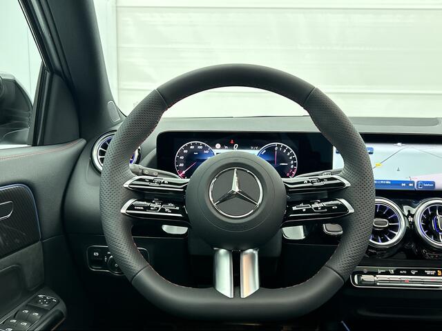 Mercedes-Benz GLA-KLASSE 250 e Business Solution AMG | Nightpakket | Trekhaak | Smartphone integratie | Multibeam LED | Panoramaschuifdak | Parkeerpakket met achteruitrijcamera | Stoelverwarming voor