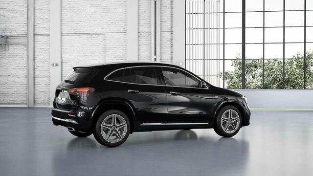 Mercedes-Benz GLA-KLASSE 250e Business Solution AMG | Panoramaschuifdak | Premium Plus | 360°-camera | Augmented Reality Navigation | Stoelverwarming | Head-up display | Dodehoekassistent |