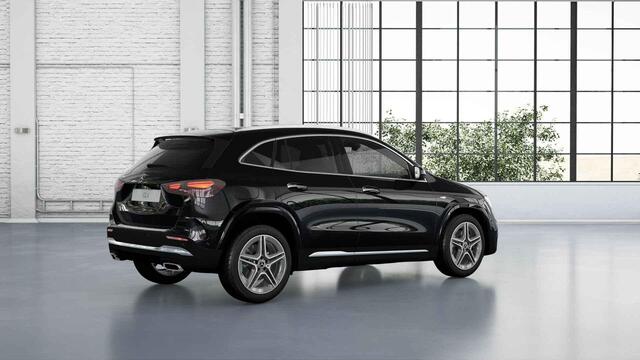 Mercedes-Benz GLA-KLASSE 250e Business Solution AMG | Panoramaschuifdak | Premium Plus | 360°-camera | Augmented Reality Navigation | Stoelverwarming | Head-up display | Dodehoekassistent |
