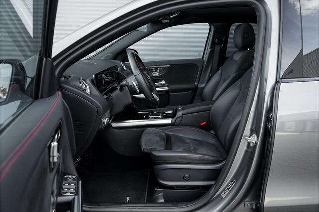 Mercedes-Benz GLA-KLASSE 200 AMG Line Pano Night Stoelverw Trekhaak