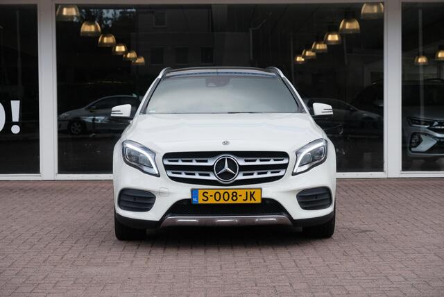 Mercedes-Benz GLA-KLASSE 180 122pk 7G-DCT Business Solution AMG | AMG Styling | Navi | Cruise | Panoramdak | Stoelverwarming | PDC