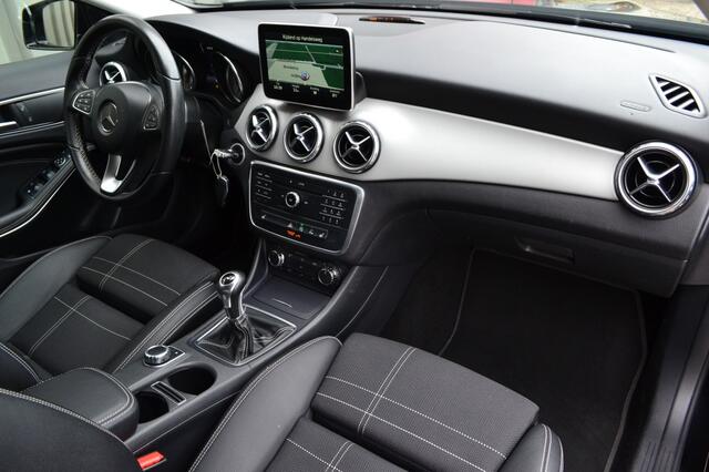 Mercedes-Benz GLA-KLASSE 200 Ambition 156PK Navi/LED/Trekhaak/Leer