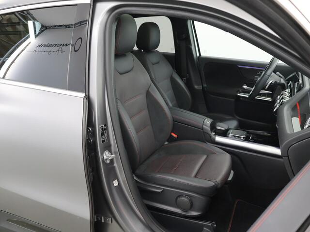 Mercedes-Benz GLA-KLASSE 200 AMG Line | Panoramadak | Stoelverwarming | Achteruitrijcamera | High Peformance koplampen |