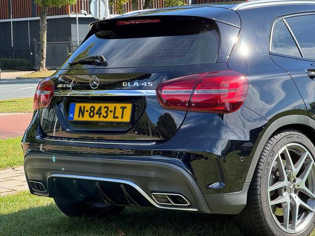 Mercedes-Benz GLA-KLASSE AMG 45 4MATIC Premium NW MODEL!