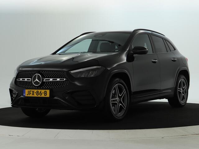Mercedes-Benz GLA-KLASSE 250 e AMG Plug-In Hybride AMG Line | Night Pakket | Trekhaak | Dodehoek Assist | Sfeerverlichting. Inclusief 24 maanden MB Certified garantie voor Europa.