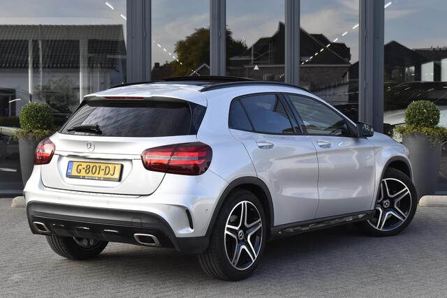 Mercedes-Benz GLA-KLASSE 180 Business Solution AMG Night Upgrade