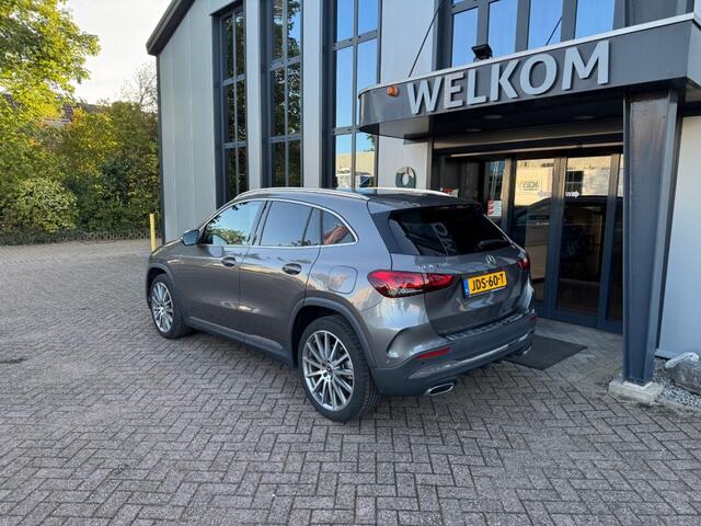 Mercedes-Benz GLA-KLASSE e AMG-pakket, 160PK parkeerassist, camera's, keyless, lane-assist, NIEUWSTAAT!