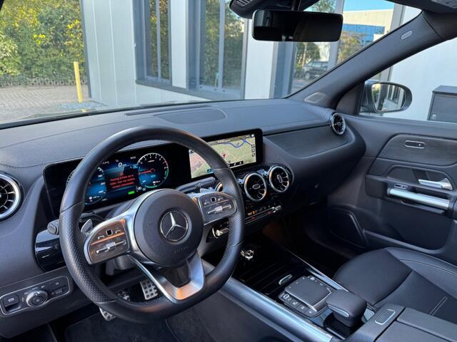 Mercedes-Benz GLA-KLASSE e AMG-pakket, 160PK parkeerassist, camera's, keyless, lane-assist, NIEUWSTAAT!