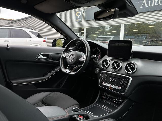 Mercedes-Benz GLA-KLASSE 180 AMG-Line | Keyless | Camera | Trekhaak | CarPlay
