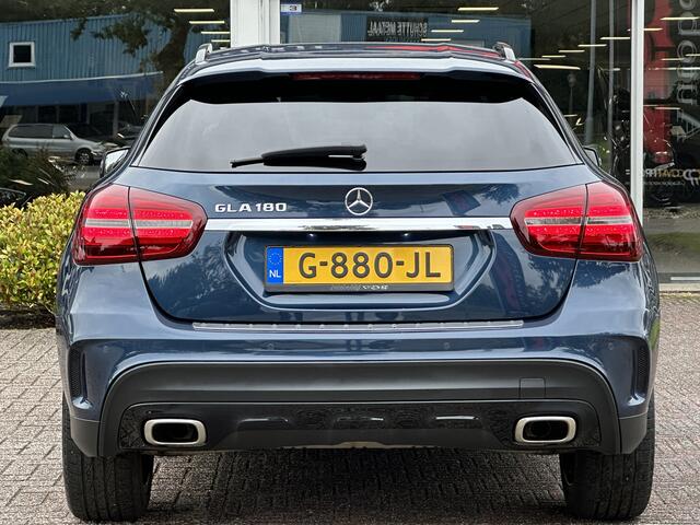Mercedes-Benz GLA-KLASSE 180 AMG-Line | Keyless | Camera | Trekhaak | CarPlay