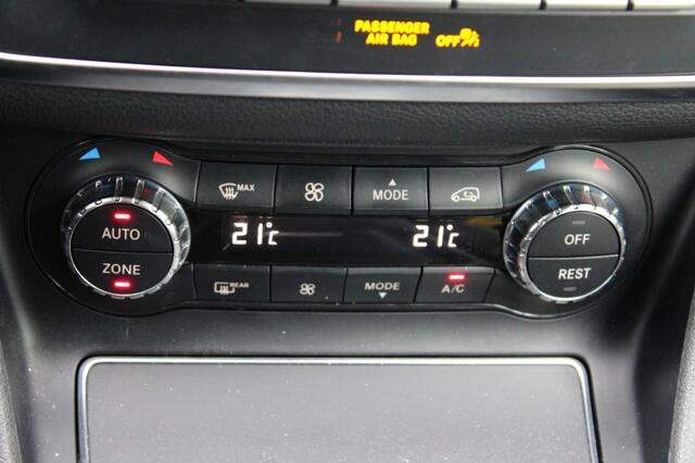 Mercedes-Benz GLA-KLASSE 180 1.6i 122pk Business Solution automaat ECC/cruise/navi/camera/trekhaak