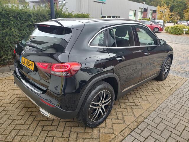 Mercedes-Benz GLA-KLASSE 250 e Progressive Plug-In leder led Camera CarPlay