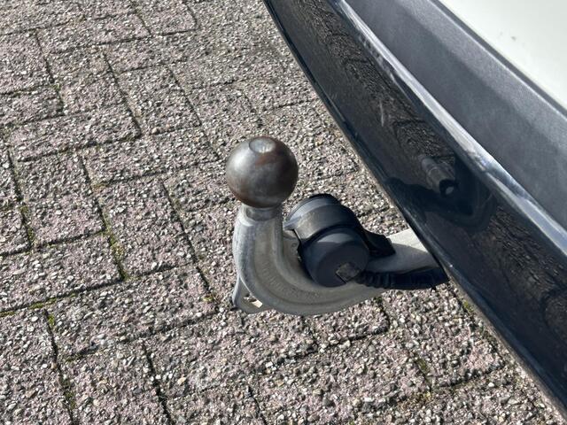 Mercedes-Benz GLA-KLASSE 250 4Matic Prestige | Memorypakket | Panoramadak | Stoelverwarming