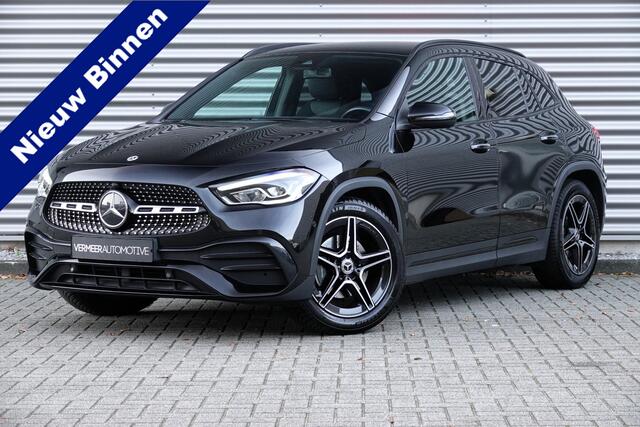 Mercedes-Benz GLA-KLASSE 200 AMG Line Night Pakket | Trekhaak | Sfeerverlichting | Camera | BTW |