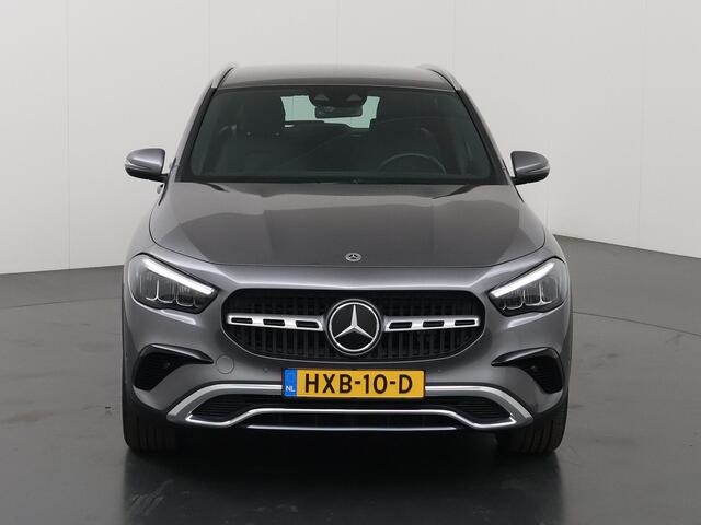 Mercedes-Benz GLA-KLASSE 250 e Business Solution Luxury | Winter pakket | Widescreen | Stoelverwarming |