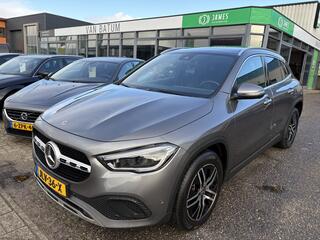 mercedes-benz-gla-klasse-250-e-prog