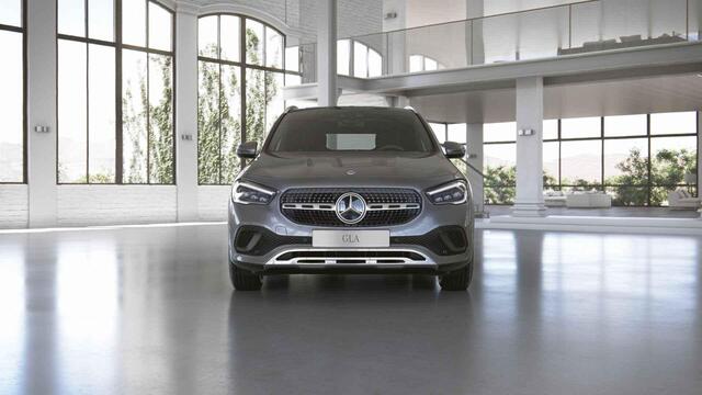 Mercedes-Benz GLA-KLASSE 250 e Business Solution Luxury Limited | Panoramadak | Trekhaak | Sfeerverlichting | Memory | Beige interieur | Sfeerverlichting |