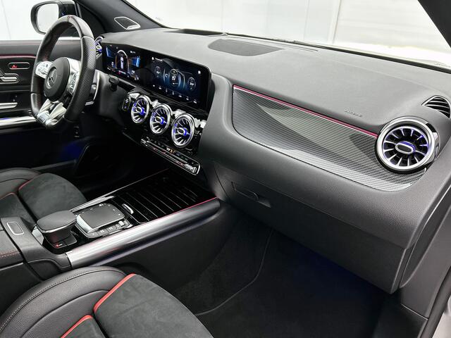 Mercedes-Benz GLA-KLASSE AMG 35 4MATIC | Panoramadak | AMG Aerodynamica pakket | Burmester | AMG Performance sportstoelen | Inclusief 24 maanden MB Certified garantie voor Europa.