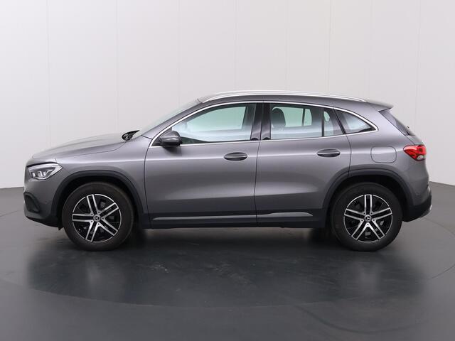 Mercedes-Benz GLA-KLASSE 250 e Luxury Line | Apple carplay | Widescreen cockpit |