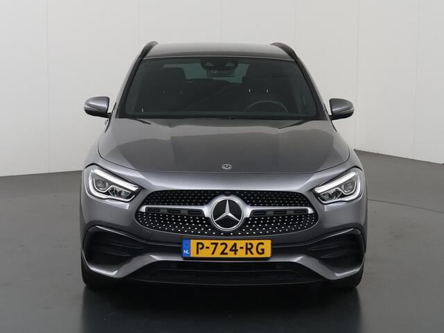 Mercedes-Benz GLA-KLASSE 200 Business Solution AMG | Night pakket | Elektrische achterklep | Stoelverwarming |