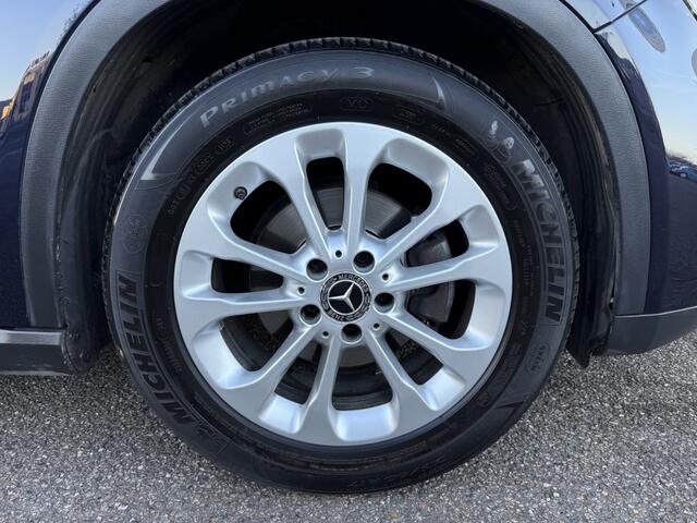 Mercedes-Benz GLA-KLASSE 180 Bus. Solution NAP BTW Dealer OH Trekhaak Camera Led Stoelver