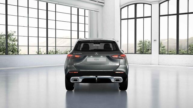 Mercedes-Benz GLA-KLASSE 250 e Luxury Line | Trekhaak | Elektrische achterklep | Achteruitrijcamera | Winter pakket |