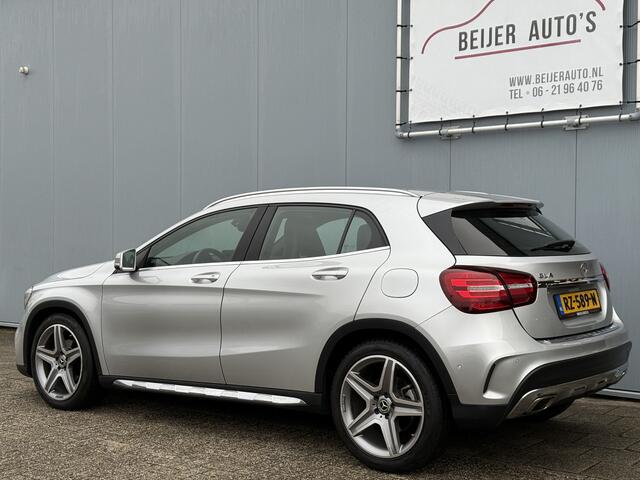 Mercedes-Benz GLA-KLASSE 180 Business Solution Automaat Navigatie.