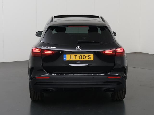 Mercedes-Benz GLA-KLASSE 250 e AMG Night | Panoramadak | Trekhaak | Night pakket | Memory |