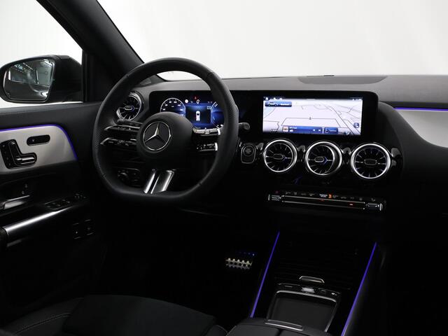 Mercedes-Benz GLA-KLASSE 250 e AMG Night | Panoramadak | Trekhaak | Night pakket | Memory |