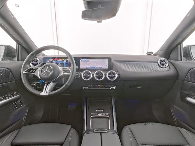 Mercedes-Benz GLA-KLASSE 250 e Plug-In Hybride Trekhaak | Edition Progressive Line | Night Pakket | 11kW Laden | Distronic | Stuur en Stoelverwarming | Inclusief 24 maanden MB Certified garantie voor Europa.