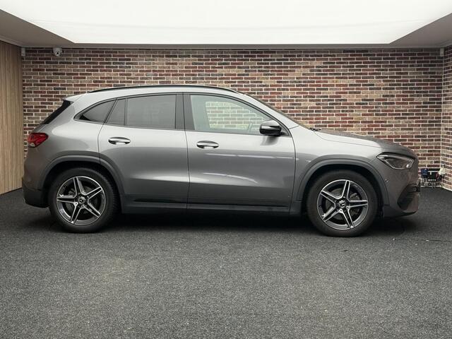 Mercedes-Benz GLA-KLASSE 200 Business Solution AMG Panorama | Memorie stoelen 3 standen | Weinig km voor bouwjaar