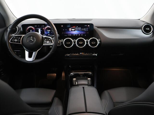 Mercedes-Benz GLA-KLASSE 250 e Business Solution Luxury Limited | Achteruitrijcamera | Widescreen | Stoelverwarming | Apple Carplay |