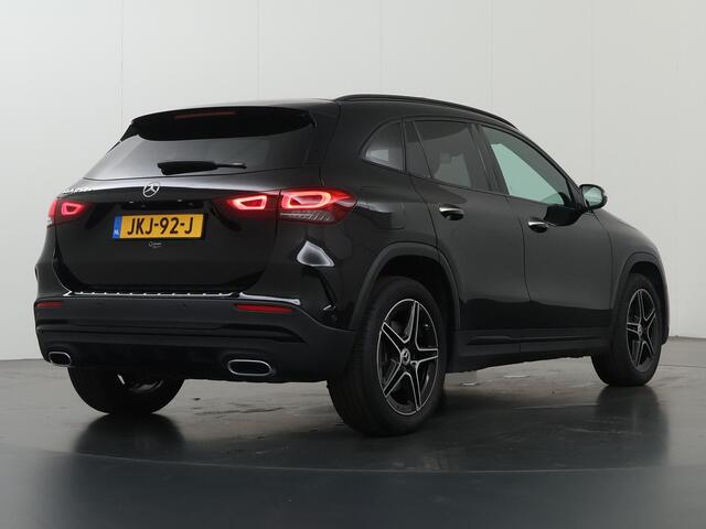 Mercedes-Benz GLA-KLASSE 250 e AMG Line | Panoramadak | Premium pakket | Stoelverwarming | Elektrische achterklep |